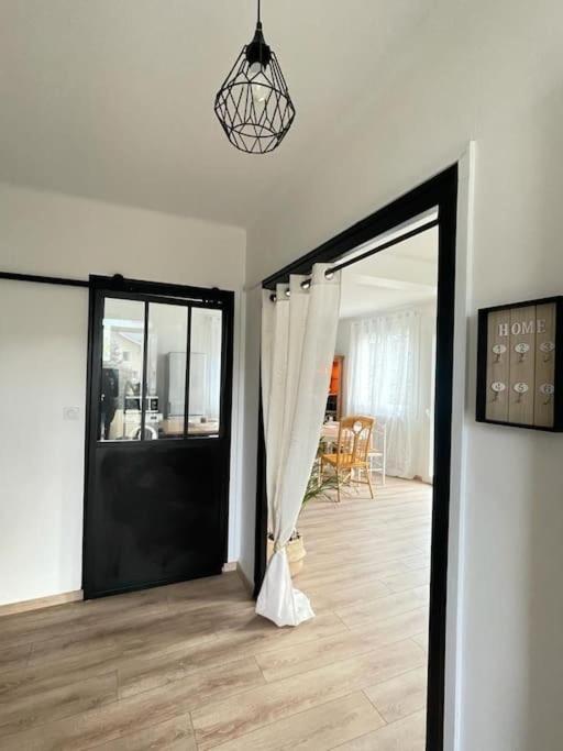 Superbe Appartement Avec Salle De Jeux Vaux-lès-Saint-Claude Extérieur photo