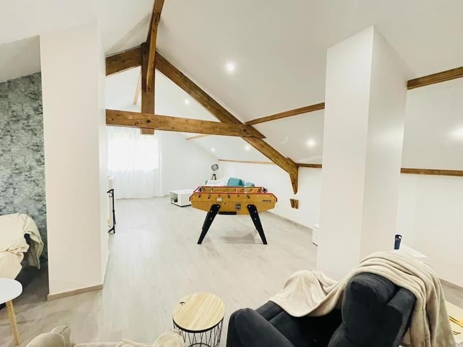 Superbe Appartement Avec Salle De Jeux Vaux-lès-Saint-Claude Extérieur photo