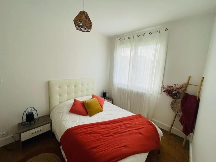 Superbe Appartement Avec Salle De Jeux Vaux-lès-Saint-Claude Extérieur photo